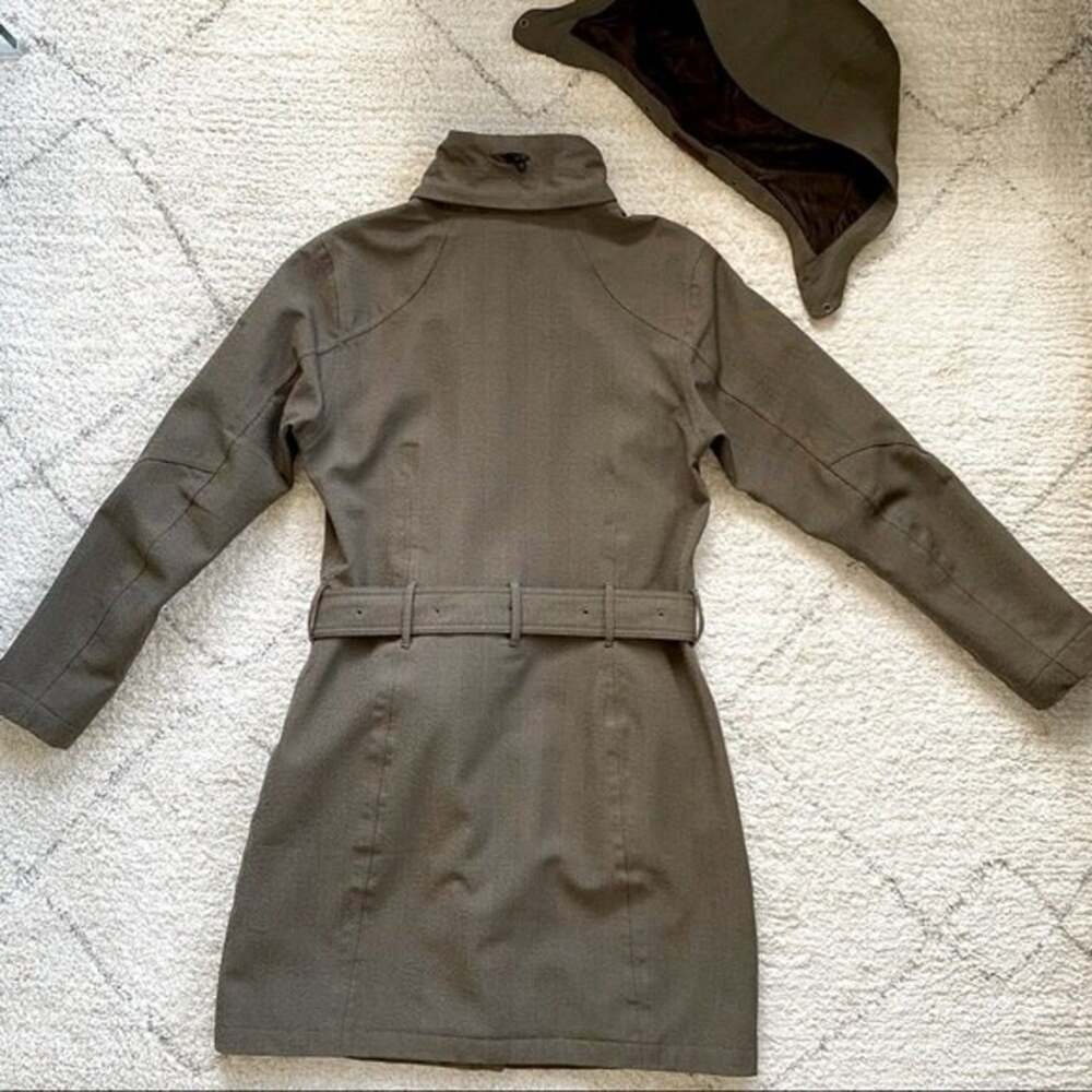 Columbia Titanium Waterproof Belted Jacket with Detachable Hood Size S - Picture 14 of 14